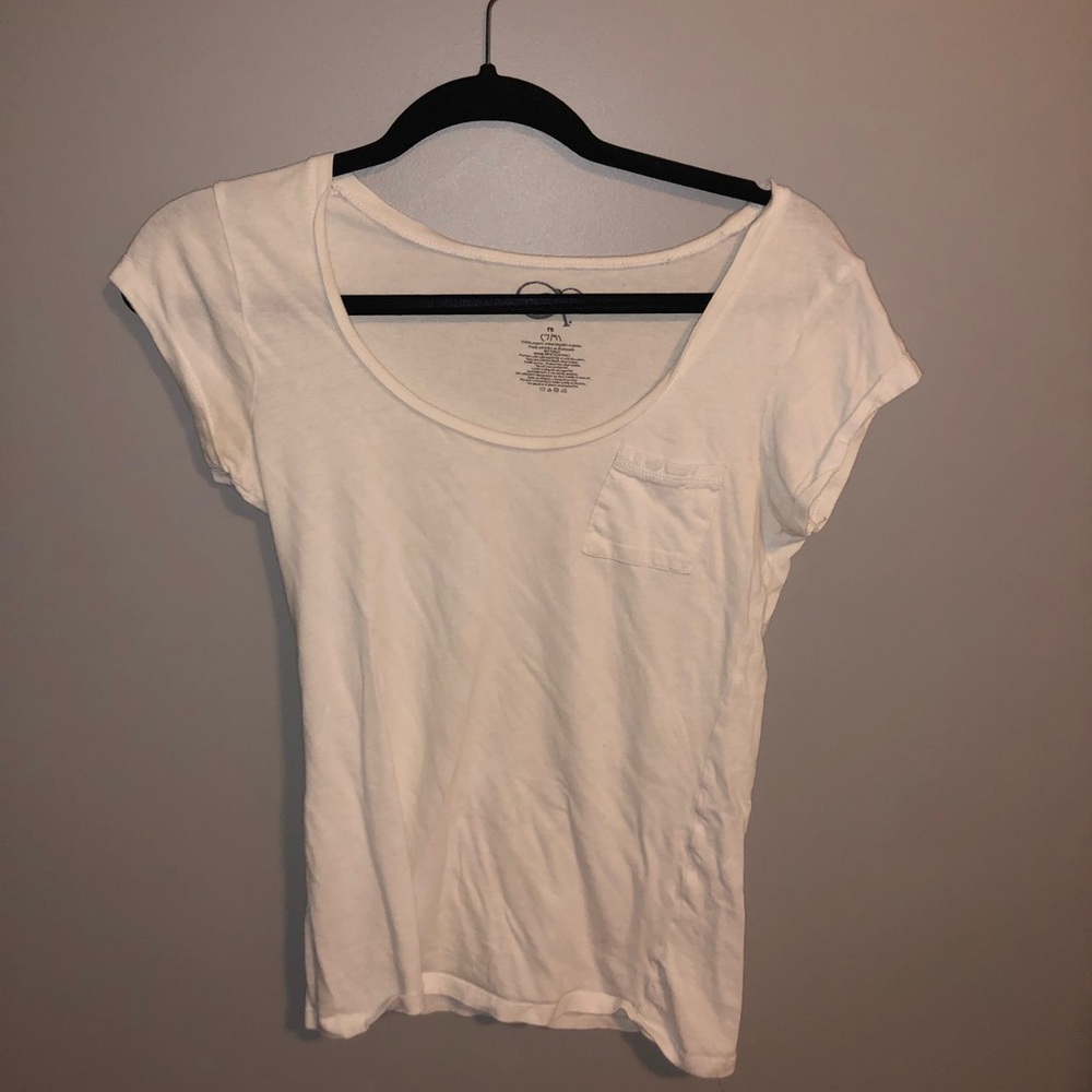 White T-shirt